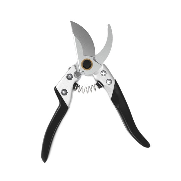 The free pair of pruners included with your hose order